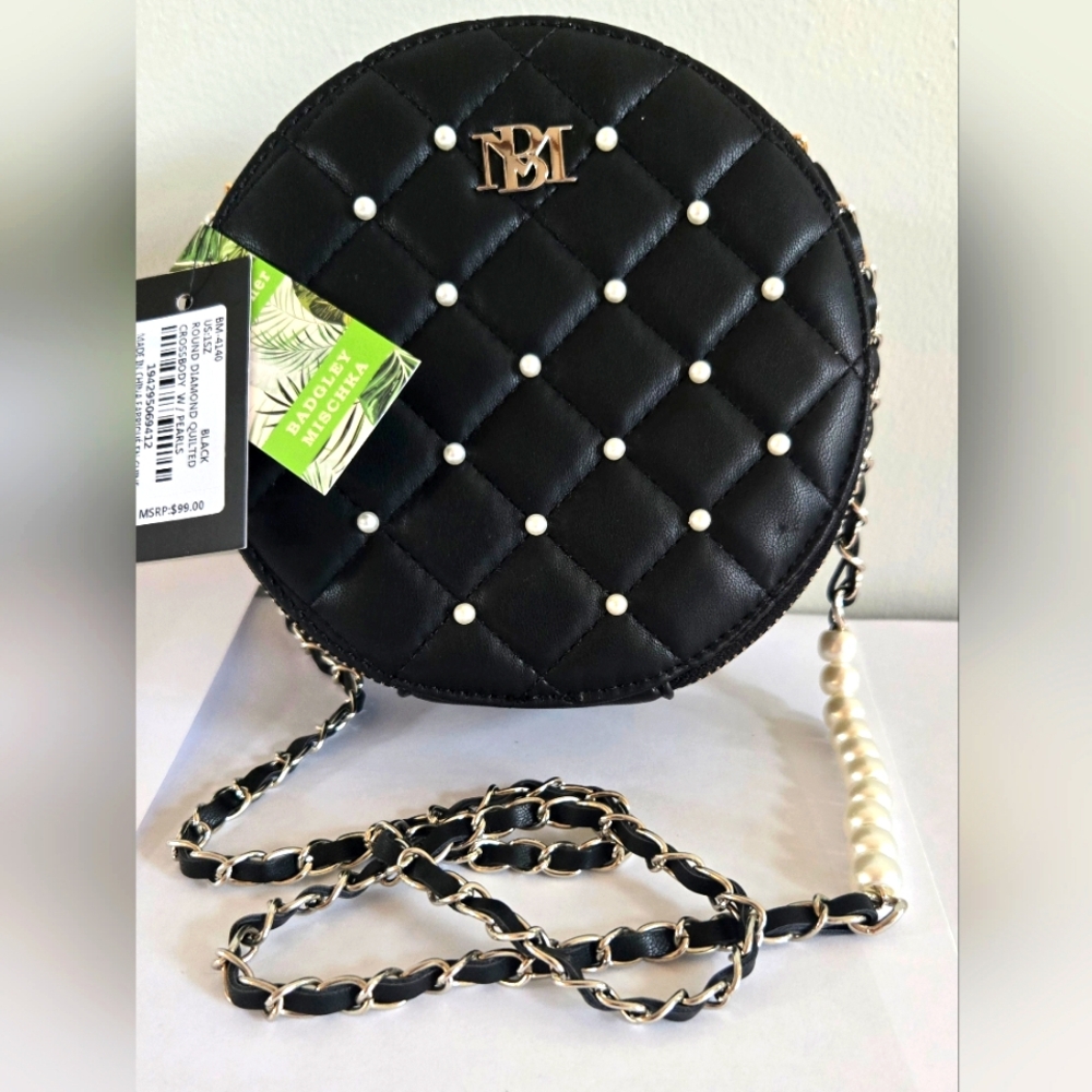 Badgley Mischka Women's Rounded Shoulder Handbag Black - NWT